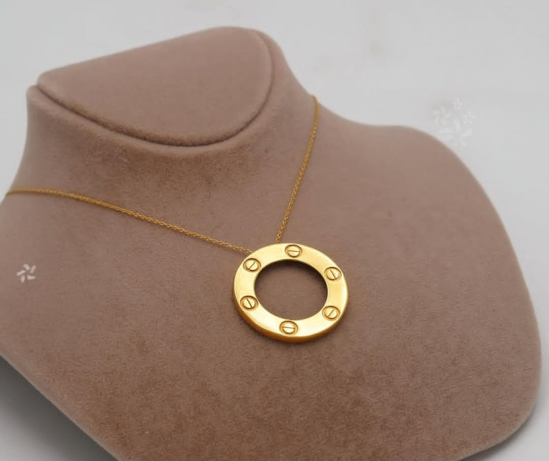 18k Plated Gold Circle Pendant Necklace